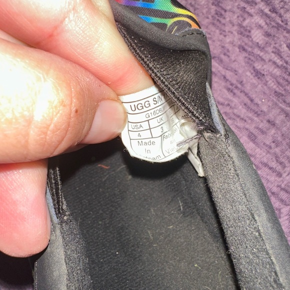 UGG Black Sneakers with Woven Design - Picture 7 of 9